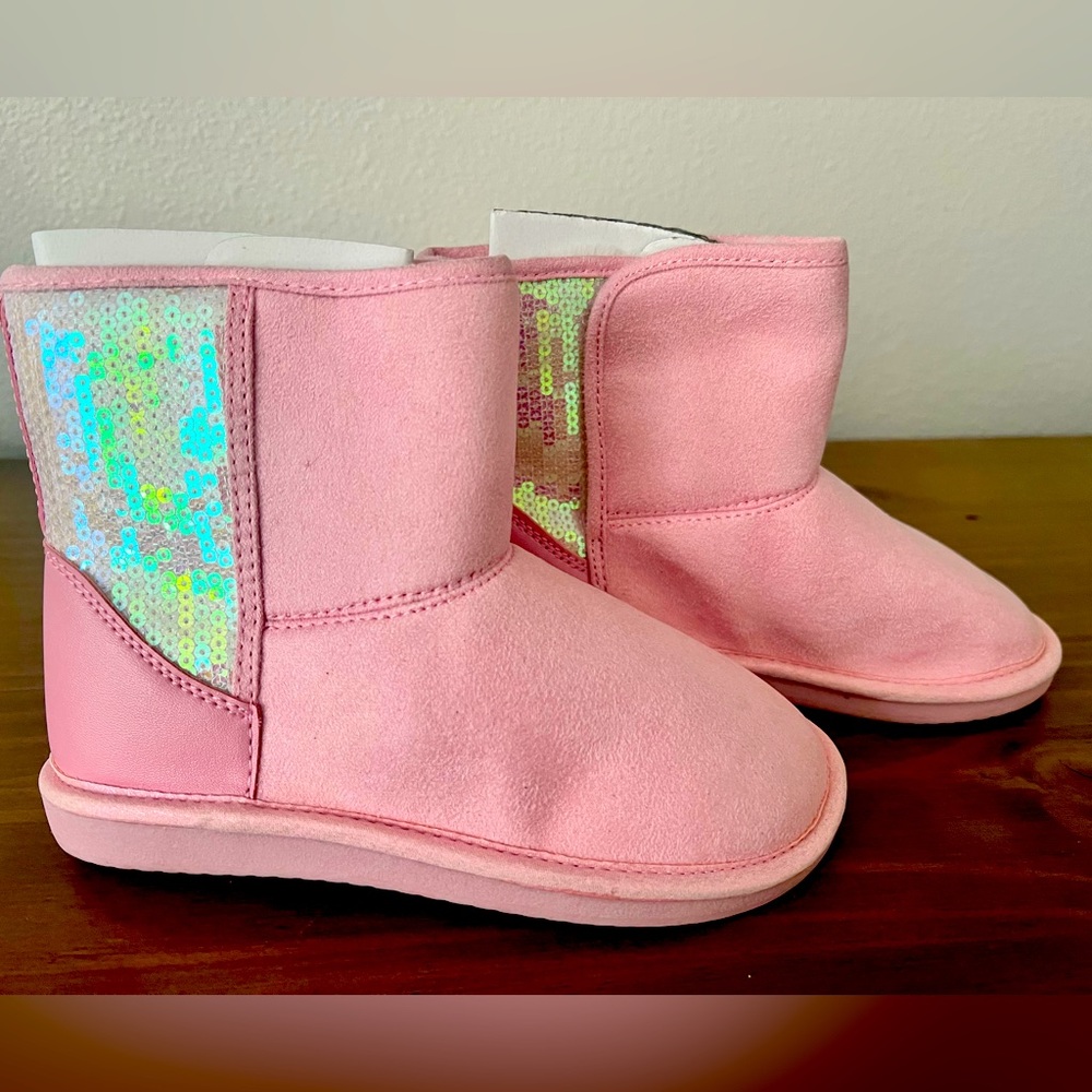 Girls boots Oshkosh B’gosh pink size 12 ***NWT***